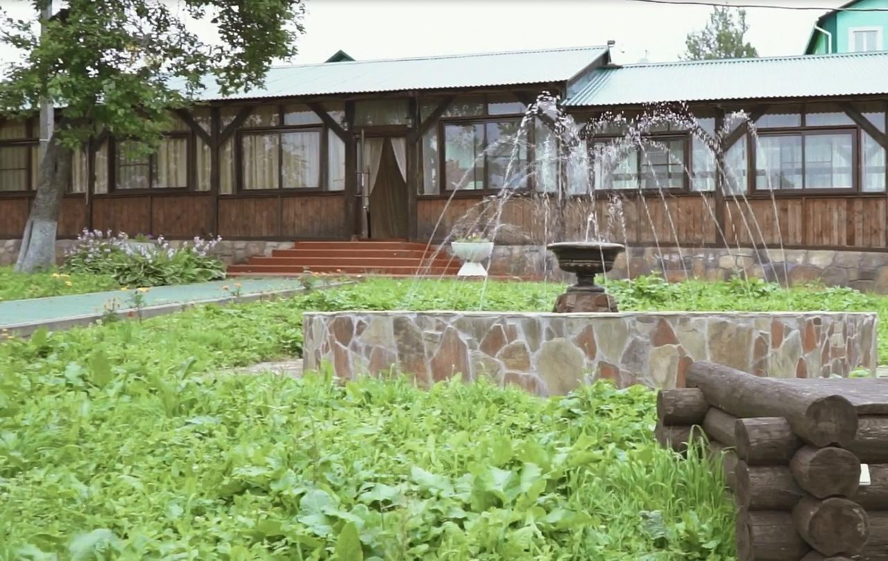 Hôtel Dvoryanskoye Gnezdo à Smolensk Extérieur photo